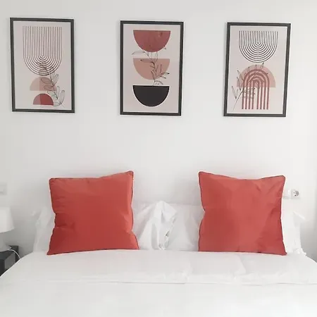 Amplio Apartamento En . Malaga